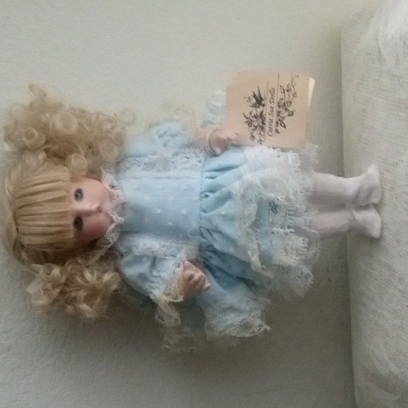 Reproduction Just Me  Miniature Porcelain  Doll Jointed Full Body  Blue 9" - Picture 7 of 14